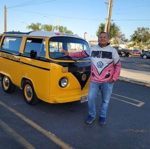 Meet your Posher, Hector